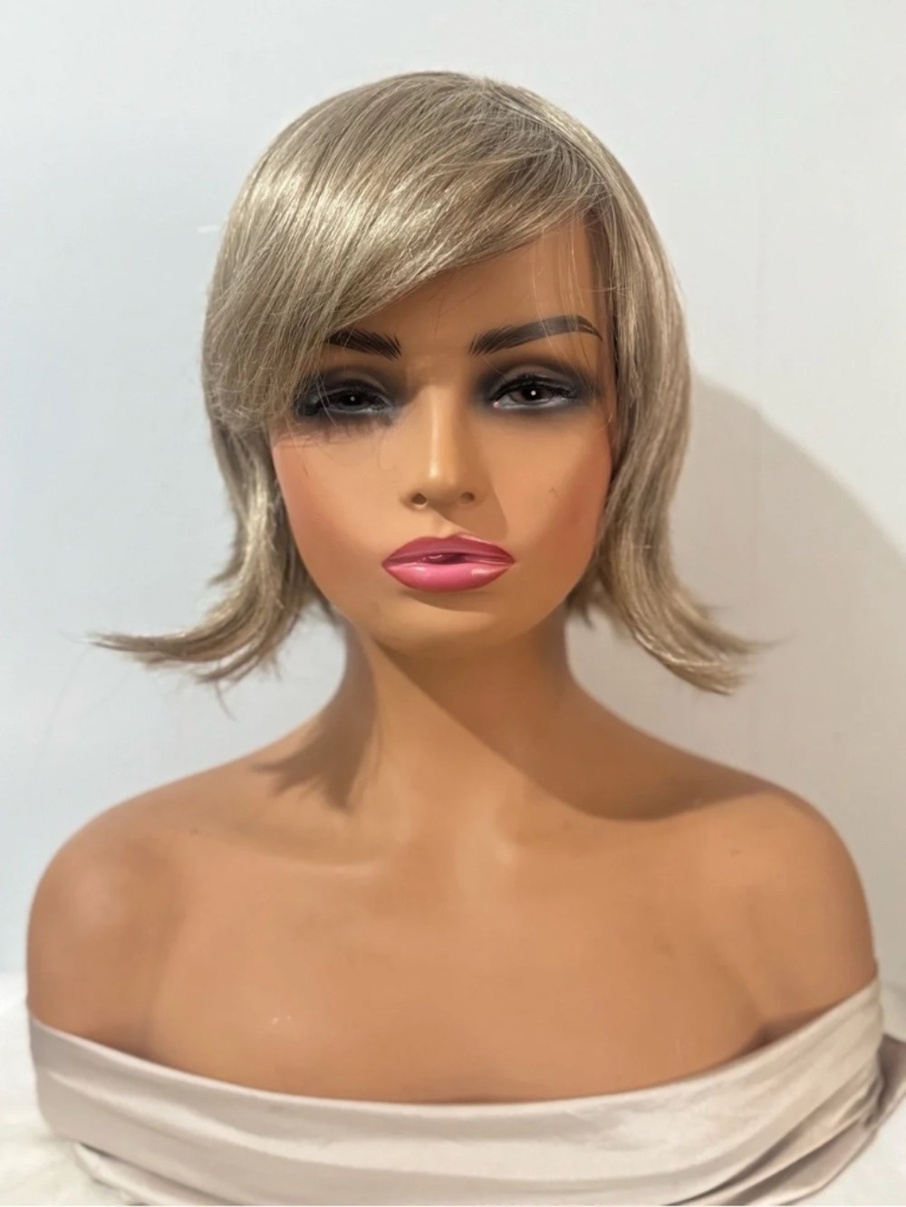 Short Layered Ash Blonde Modacrylic Wig with Side Swept Bangs